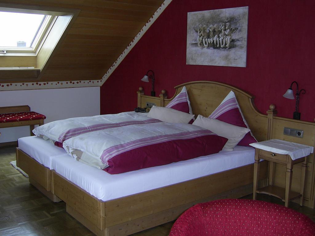 Gasthaus Zum Schwanen Ühlingen-Birkendorf Rum bild